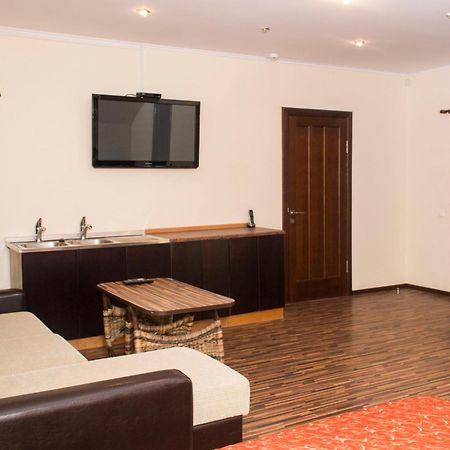 Valeo Hotel Mińsk Zewnętrze zdjęcie